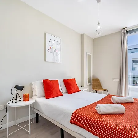 Pass The Keys Casa Ban, Spacious 3 Bedroom Townhouse Semesterbostad