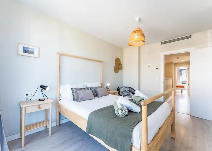 Pass The Keys Casa Ban, Spacious 3 Bedroom Townhouse 펜션 푸엔히롤라